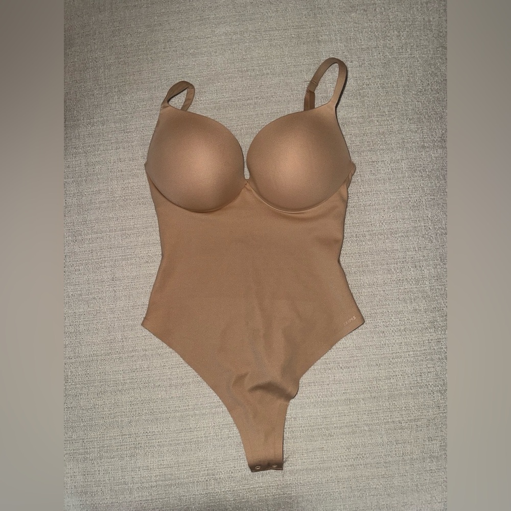 SKIMS Ultimate Body Push-Up Thong Bodysuit